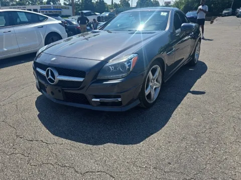 Photos of 2015 Mercedes-Benz SLK 350 for sale in Blue Springs, MO at MAG Auto - Munsterman Automotive Group