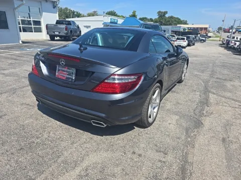 More photos of 2015 Mercedes-Benz SLK 350 at MAG Auto - Munsterman Automotive Group, MO