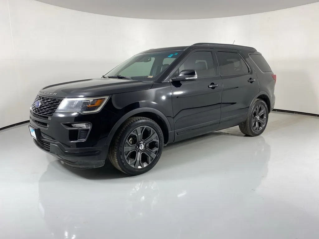 2018 Ford Explorer Sport photo 4