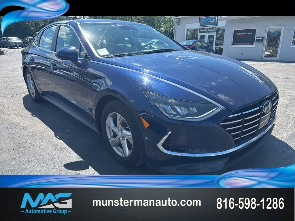 Blue 2021 Hyundai Sonata SE for sale in Blue Springs, MO