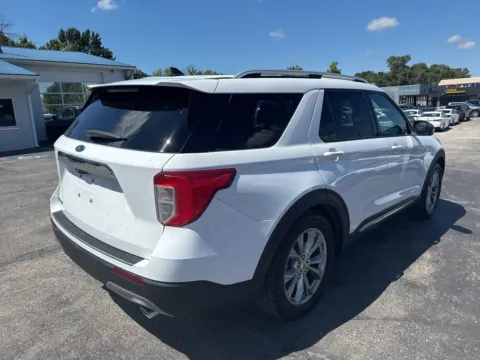 Photos of 2021 Ford Explorer Limited for sale in Blue Springs, MO at MAG Auto - Munsterman Automotive Group