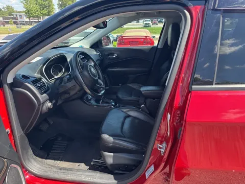 More photos of 2017 Jeep New Compass Limited at MAG Auto - Munsterman Automotive Group, MO