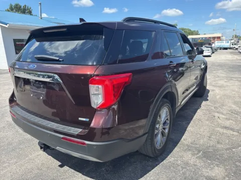 Photos of 2020 Ford Explorer XLT for sale in Blue Springs, MO at MAG Auto - Munsterman Automotive Group