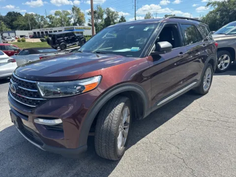 More photos of 2020 Ford Explorer XLT at MAG Auto - Munsterman Automotive Group, MO
