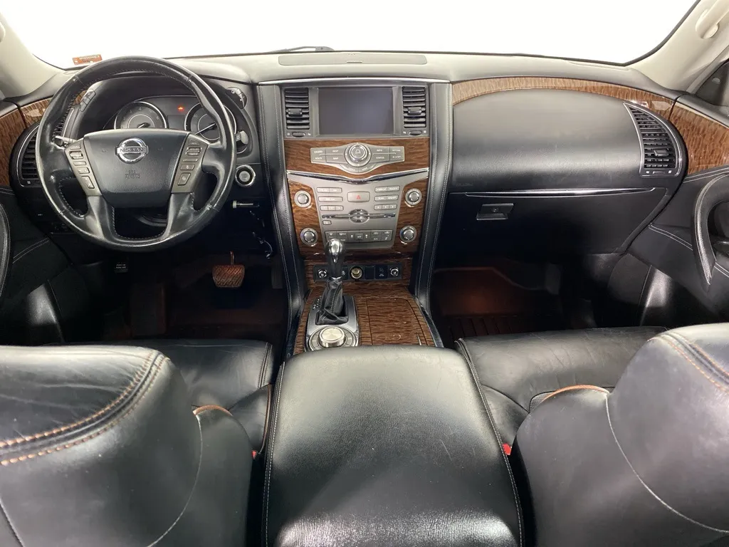 2017 Nissan Armada Platinum photo 13