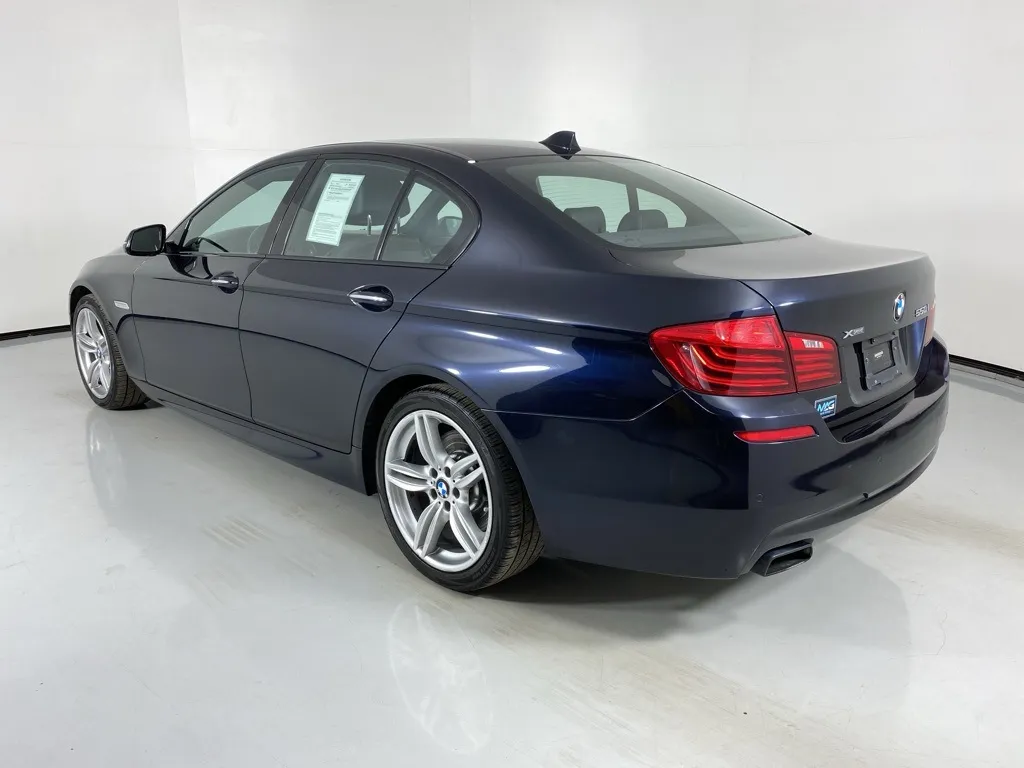 2016 Bmw 550i xDrive photo 2