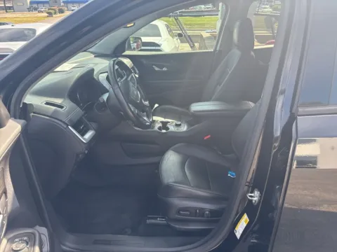 More photos of 2018 GMC Terrain SLT at MAG Auto - Munsterman Automotive Group, MO