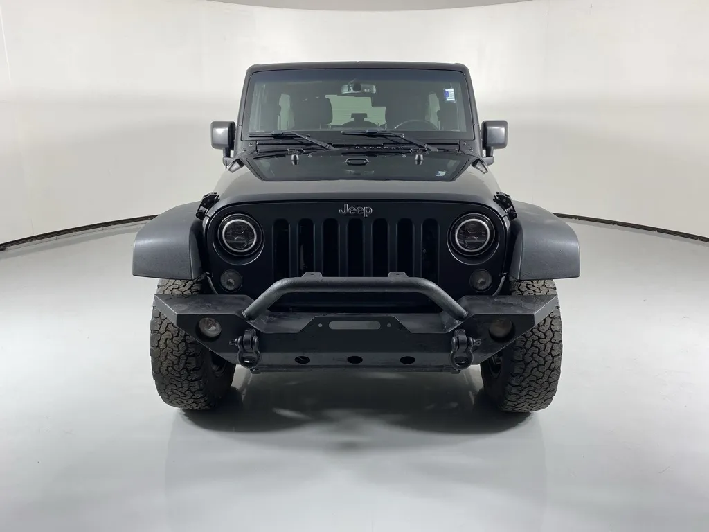 2016 Jeep Wrangler Unlimited Sport photo 3
