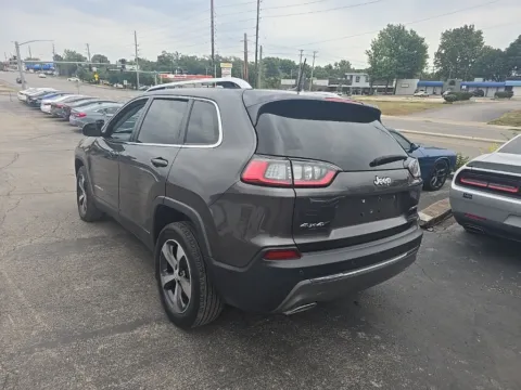 Another view of 2019 Jeep Cherokee Limited for sale in Blue Springs, MO at MAG Auto - Munsterman Automotive Group