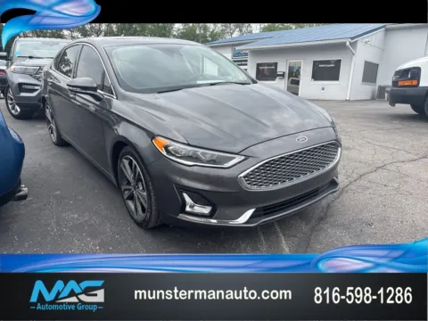 Gray 2020 Ford Fusion Titanium for sale in Blue Springs, MO