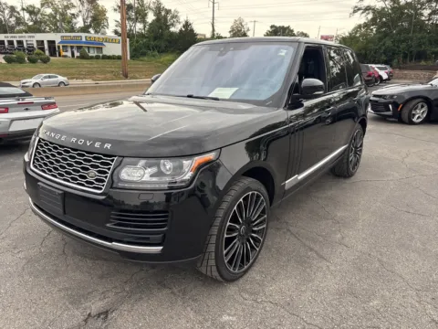 Photos of 2017 Land Rover Range Rover 3.0L V6 Supercharged HSE for sale in Blue Springs, MO at MAG Auto - Munsterman Automotive Group