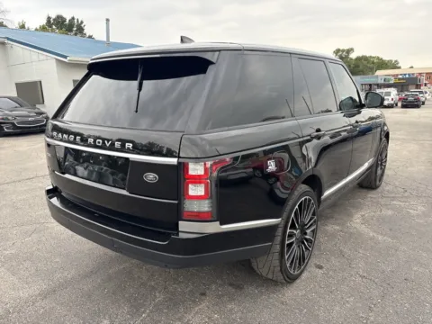 More photos of 2017 Land Rover Range Rover 3.0L V6 Supercharged HSE at MAG Auto - Munsterman Automotive Group, MO
