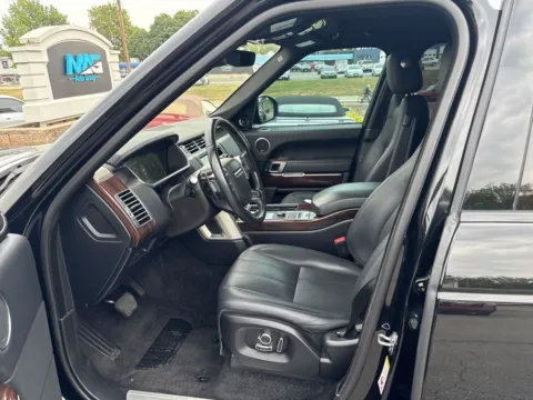 More photos of 2017 Land Rover Range Rover 3.0L V6 Supercharged HSE at MAG Auto - Munsterman Automotive Group, MO