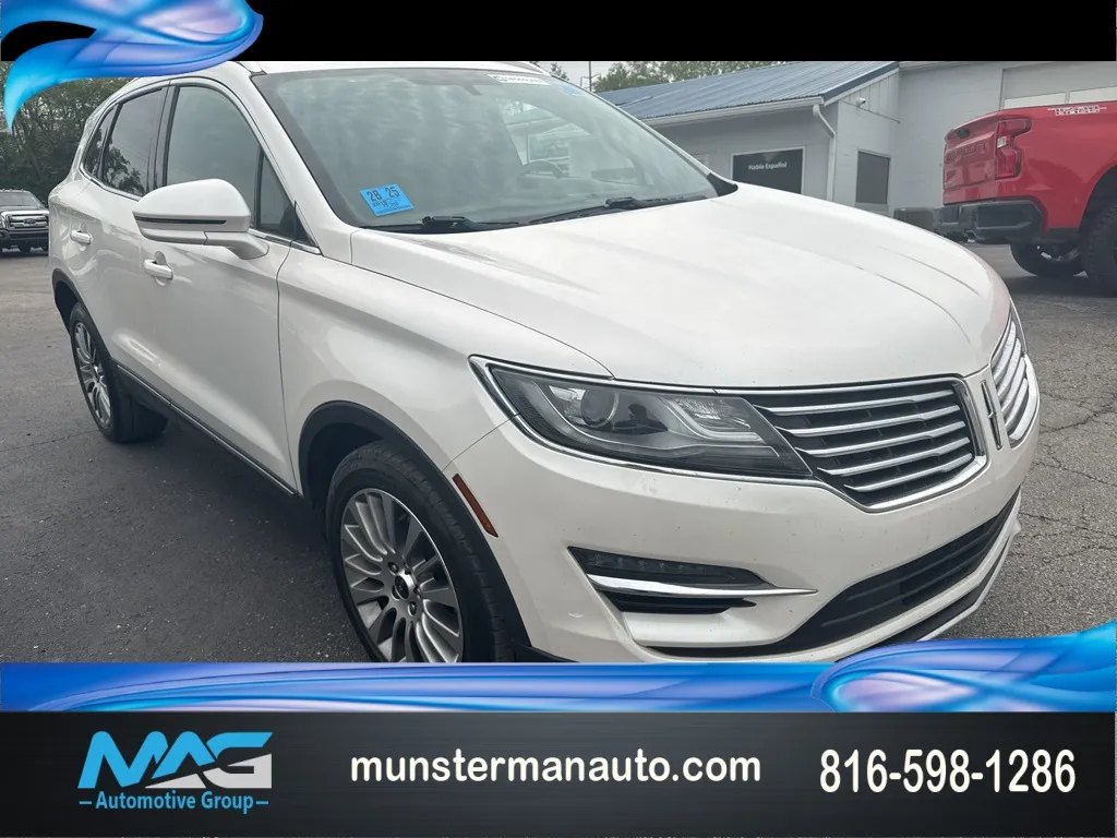 White 2018 Lincoln MKC Reserve for sale in Blue Springs, MO