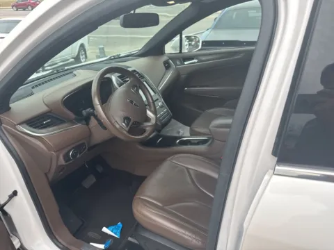 More photos of 2018 Lincoln MKC Reserve at MAG Auto - Munsterman Automotive Group, MO