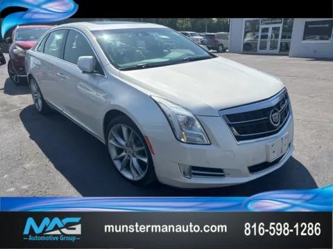 White 2014 Cadillac XTS Vsport Premium for sale in Blue Springs, MO