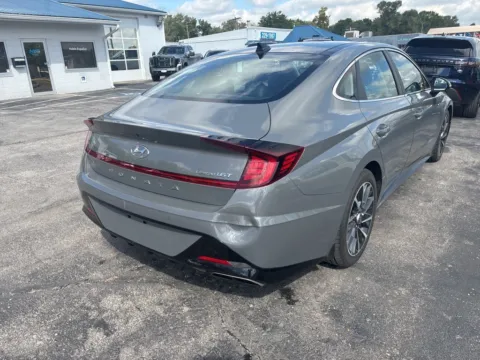More photos of 2022 Hyundai Sonata Limited at MAG Auto - Munsterman Automotive Group, MO