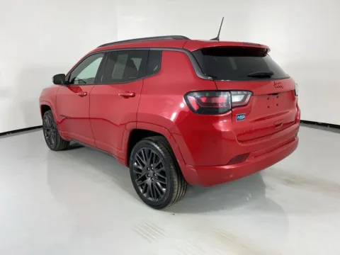 More photos of 2022 Jeep Compass Limited at MAG Auto - Munsterman Automotive Group, MO