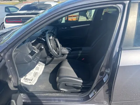 More photos of 2019 Honda Civic Sport at MAG Auto - Munsterman Automotive Group, MO