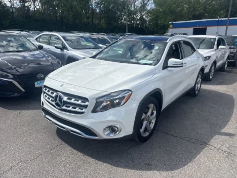 Photos of 2020 Mercedes-Benz GLA 250 for sale in Blue Springs, MO at MAG Auto - Munsterman Automotive Group