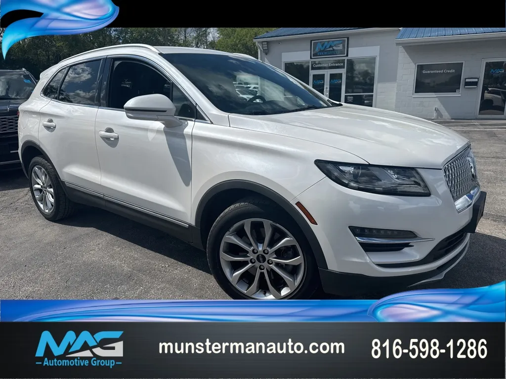 White 2019 Lincoln MKC Select for sale in Blue Springs, MO