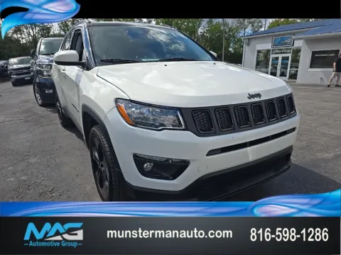 White 2019 Jeep Compass Altitude for sale in Blue Springs, MO