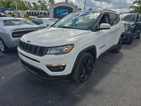 Photos of 2019 Jeep Compass Altitude for sale in Blue Springs, MO at MAG Auto - Munsterman Automotive Group