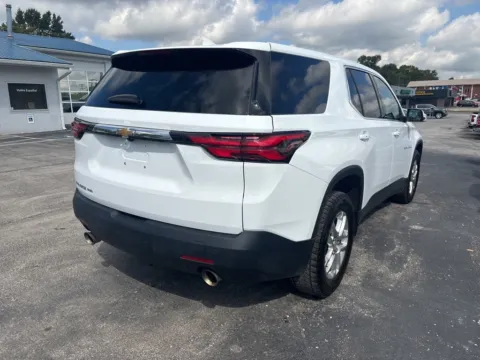 More photos of 2022 Chevrolet Traverse LS at MAG Auto - Munsterman Automotive Group, MO
