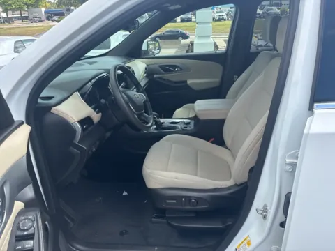 More photos of 2022 Chevrolet Traverse LS at MAG Auto - Munsterman Automotive Group, MO