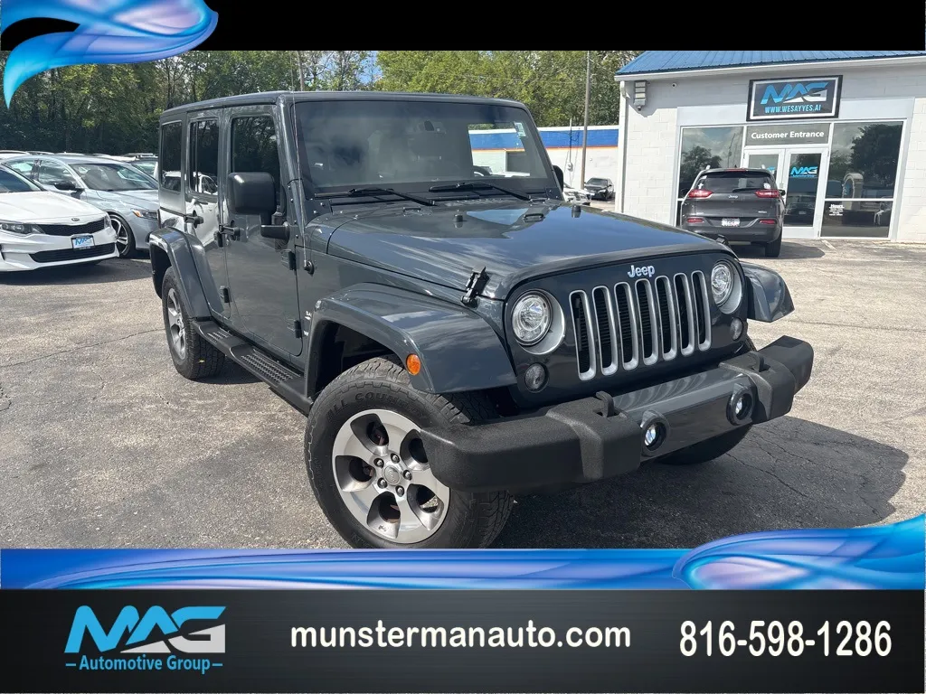 Gray 2017 Jeep Wrangler Unlimited Sahara for sale in Blue Springs, MO