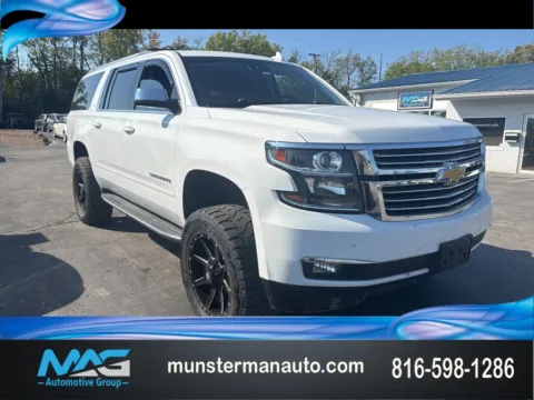 White 2018 Chevrolet Suburban Premier for sale in Blue Springs, MO