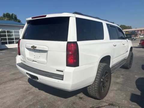 More photos of 2018 Chevrolet Suburban Premier at MAG Auto - Munsterman Automotive Group, MO