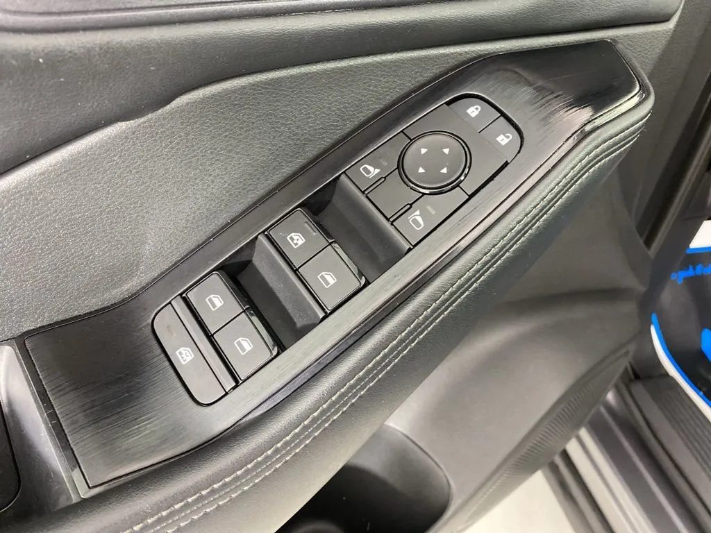 2024 Nissan Rogue SV - Photo 15