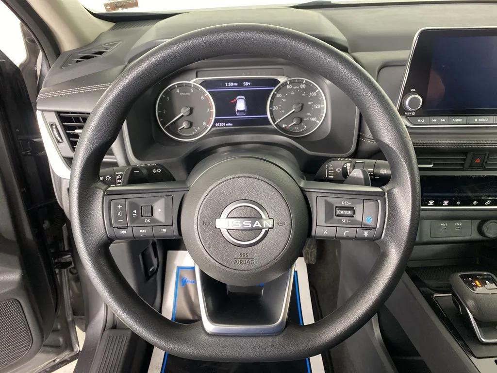 2024 Nissan Rogue SV - Photo 29