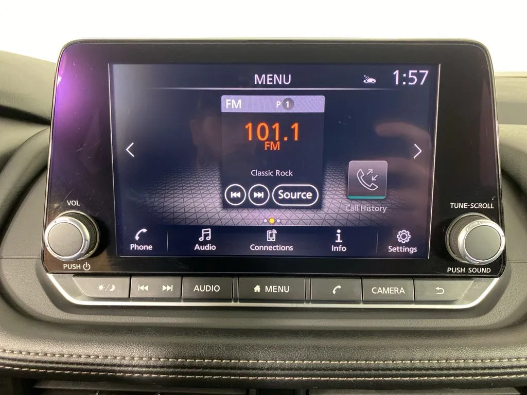 2024 Nissan Rogue SV - Photo 19