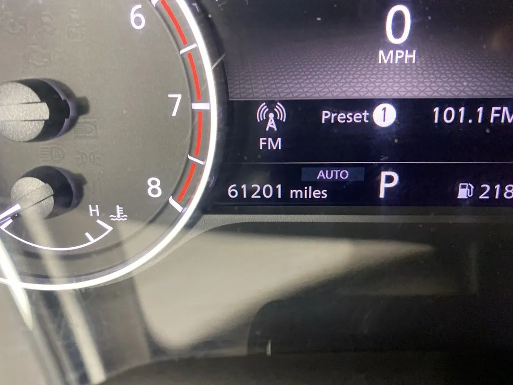 2024 Nissan Rogue SV - Photo 28