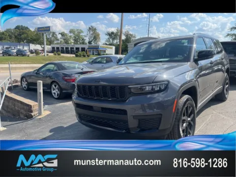 Gray 2024 Jeep Grand Cherokee L Altitude for sale in Blue Springs, MO