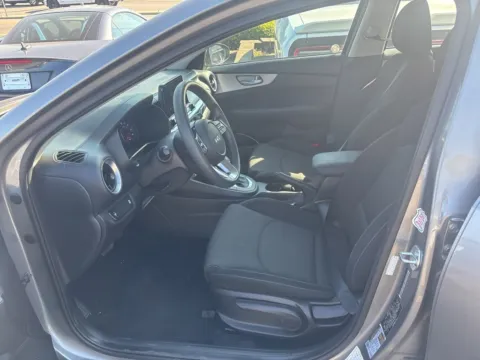 More photos of 2023 Kia Forte LXS at MAG Auto - Munsterman Automotive Group, MO