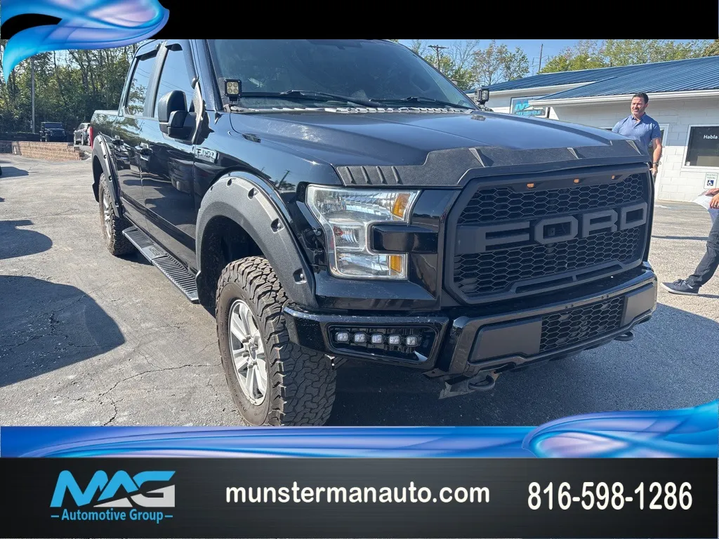 Black 2017 Ford F-150 XL for sale in Blue Springs, MO