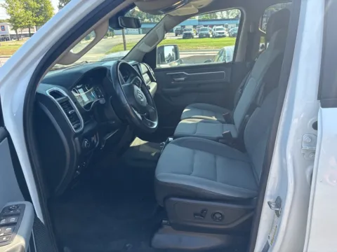 More photos of 2020 Ram 1500 Big Horn/Lone Star at MAG Auto - Munsterman Automotive Group, MO