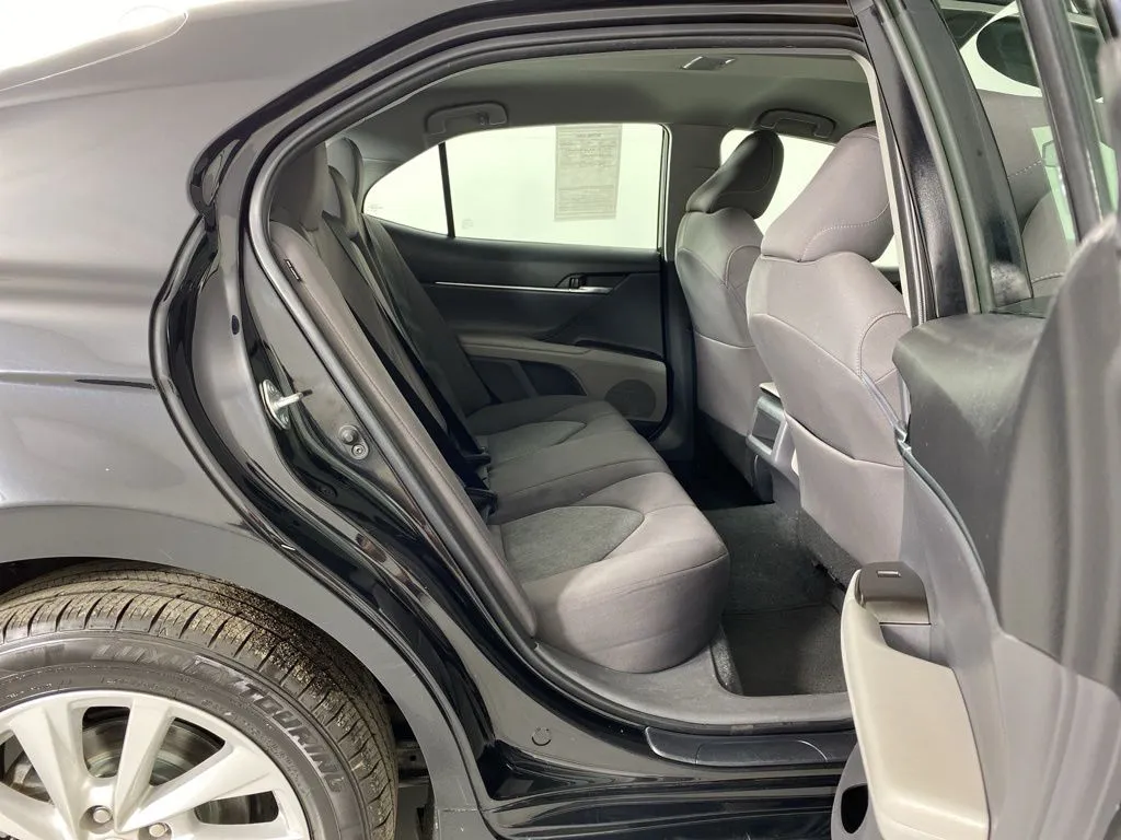 2023 Toyota Camry LE - Photo 34