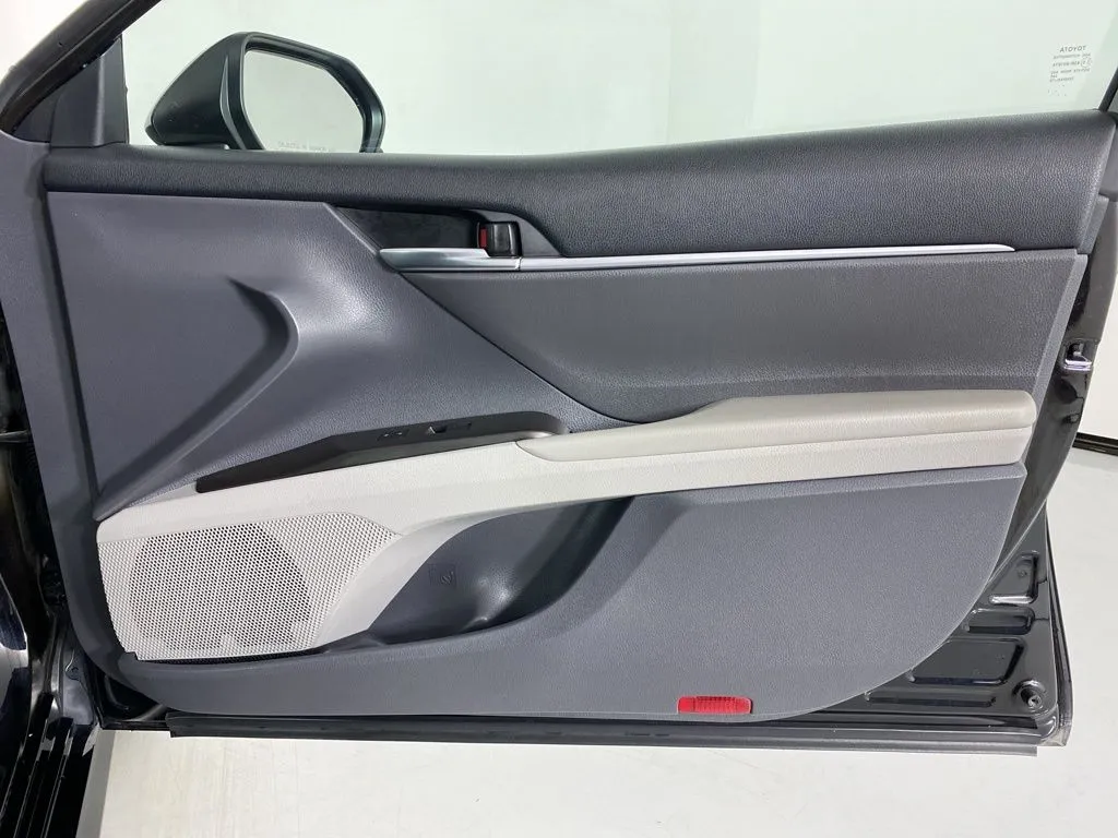 2023 Toyota Camry LE - Photo 35