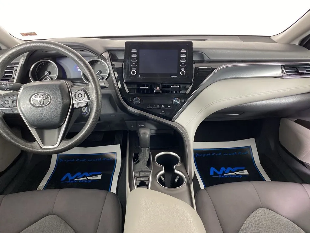 2023 Toyota Camry LE - Photo 31