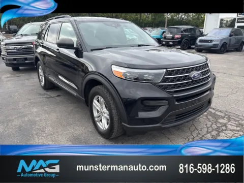 Black 2020 Ford Explorer XLT for sale in Blue Springs, MO