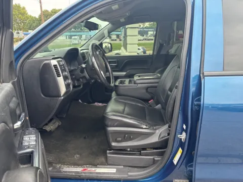 More photos of 2018 Chevrolet Silverado 1500 LT at MAG Auto - Munsterman Automotive Group, MO