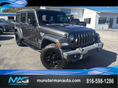 Gray 2018 Jeep Wrangler Unlimited Sport for sale in Blue Springs, MO