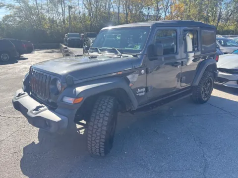 Photos of 2018 Jeep Wrangler Unlimited Sport for sale in Blue Springs, MO at MAG Auto - Munsterman Automotive Group