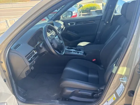 More photos of 2025 Honda Civic Hybrid Sport at MAG Auto - Munsterman Automotive Group, MO