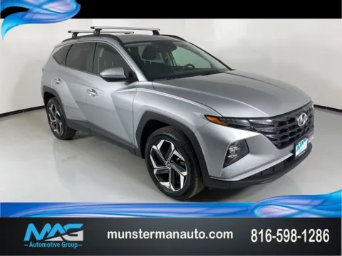 Silver 2022 Hyundai Tucson SEL for sale in Blue Springs, MO