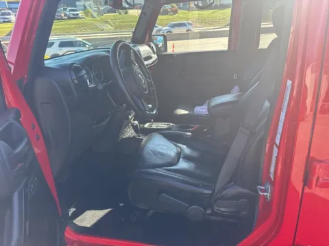 More photos of 2014 Jeep Wrangler Unlimited Altitude at MAG Auto - Munsterman Automotive Group, MO